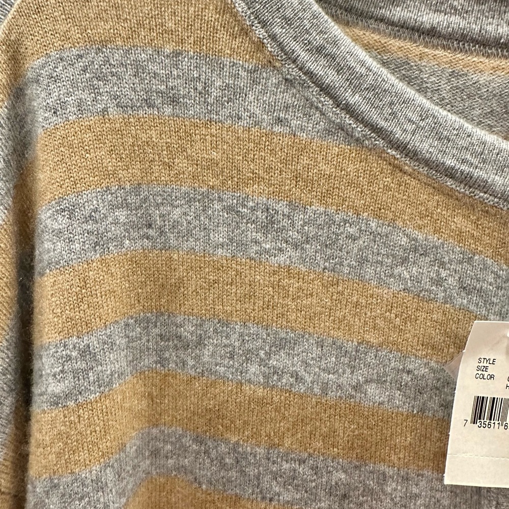 Sutton Studio NWT 1X 100% Cashmere Sweater Women’s - Picture 2 of 5